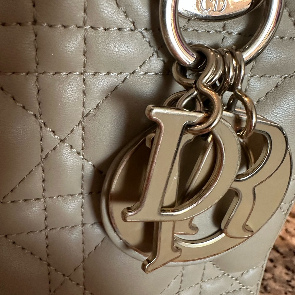 Small Lady Dior - Picture 5 of 13